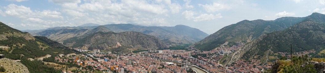 Fototapeta premium Amasya city view from Amasya Fortress