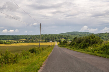 road to the mountains