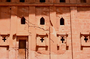 Lalibela is a city in northern Ethiopia famous for its monolithic rock-hewn churches. Lalibela is one of La,ibeEthiopia's holiest cities and a center of pilgrimage. It is located in the Amara region.
