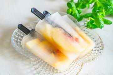 手作り桃アイスバー