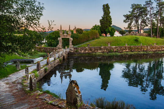 Entrance road to Illa Medal or Insui&ntilde;a in the Rias Baixas, Pontevedra, Galicia.