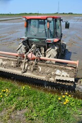 農業機械 トラクター