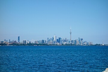Obraz premium Making a quick layover stop in Toronto, Canada