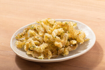 帆立貝ひも　あおさ天ぷら