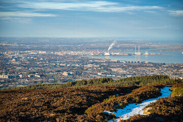 Naklejka premium Dublin, Ireland - city and nature views from the top of a hill