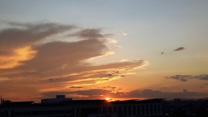 Fototapeta premium sunset at the city