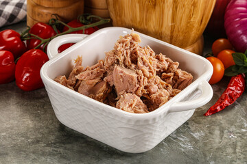 Canned tuna fish for salad
