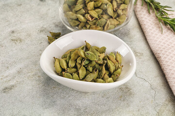 Dry Cardamom - aroma seasoning flavour