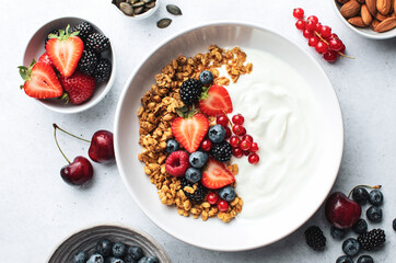 Baked granola with yogurt and fresh berries