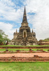Obraz premium Awesome stupa (Chedi) of Wat Phra Si Sanphet in Ayutthaya