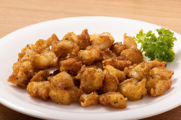 鶏なんこつ揚げ（カレー味）