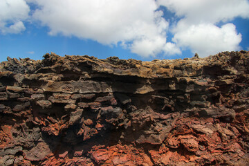 Krajobraz wulkaniczny, słoneczny dzień, Park Timanfaya, dzika przyroda, tapeta, egzotyczne tło, Lanzarote © anettastar