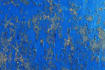 Paint used for painting non-standard house walls causes the wall paint to peel off.