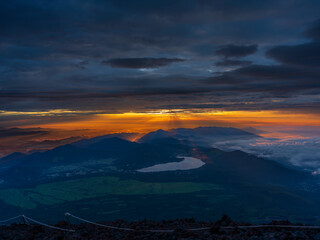 Obraz premium Watching Sunrise at the Summit of Mount Fuji, Japan dated 18 July 2024