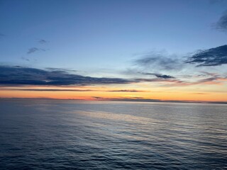 Obraz premium sunset over the sea