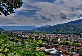 Obraz premium Der Osten von Freiburg und das Dreisamtal im Sommer