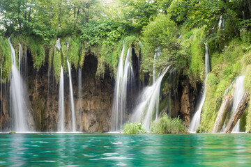 Fototapeta premium beautiful landscape of Plitvice Lakes waterfall in Croatia