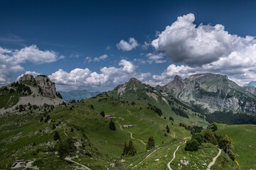 Obraz premium Landscape view of the Swiss alps, shot in Schynigge Plate near Interlaken, Switzerland