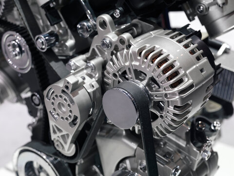 Car alternator and serpentine belt