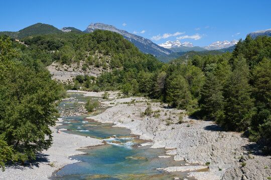 natural environment in aragon, bellos river in its passage through the pools of puyarruego