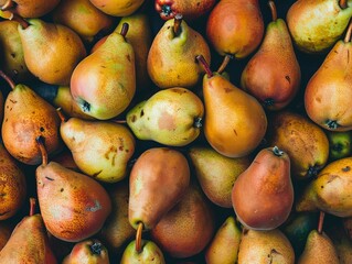 Pear-fectly Organic: A Bountiful Display of Fresh Pears in a 4:3 Frame