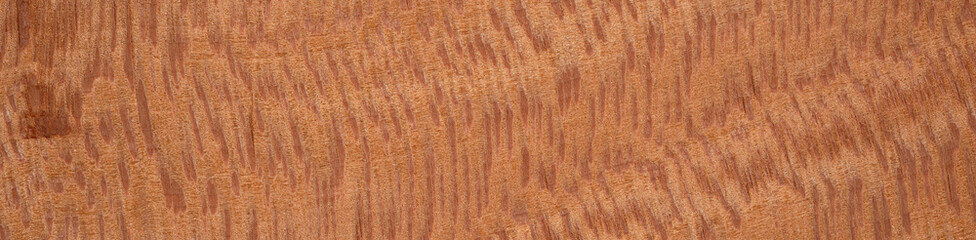 Malle sliced plane tree veneer with dynamic wood grain and rustic charm