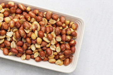 Red skin peanuts roasted salted, peanut snacks