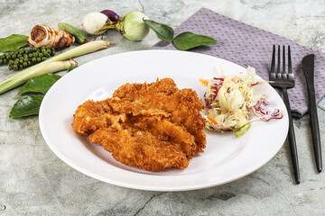 Tonkatsu fried cutlet with cabbage