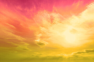 Obraz premium Colorful cloudy sky at sunset. Gradient color. Sky texture, abstract nature background