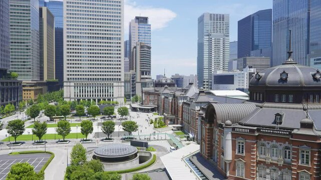 東京駅の風景動画
