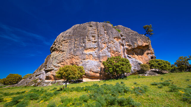 La Pe&ntilde;a Gorda Inselberg, Episyenite Rock, La Pe&ntilde;a Village, Salamanca, Castilla y Le&oacute;n, Spain, Europe