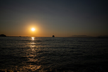 Naklejka premium sunset over the sea