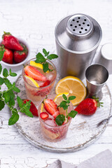 Summer strawberry lemonade with lemon