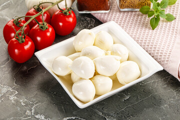 Mini mozarella cheese bolls heap