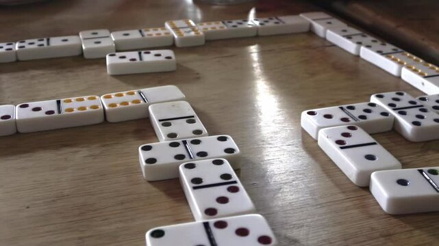 Tablero de domin&oacute;