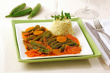 Okra with rice and curry.