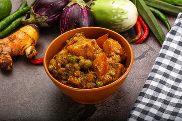 Indian traditional cuisine Aloo mutter