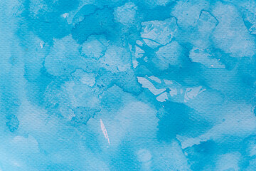 青色の水彩絵の具の背景