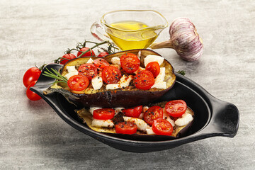Baked eggplant with cheese and tomato
