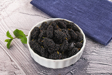 Juicy sweet mulberry in the bowl