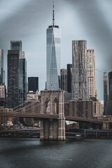 Fototapeta premium brooklyn bridge and new york city downtown