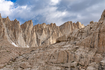 Fototapeta premium Morning on the Mount Whitney Trail