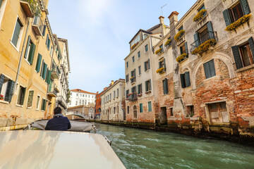 Maisons sur le grand canal à Venise
