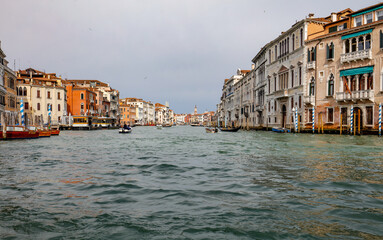 Maisons sur le grand canal à Venise