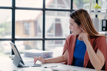  overly serious crying furious Asian woman as her failed and lost her work in the computer, 