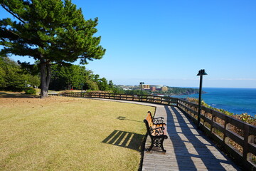 seaside bench and fine walkway
