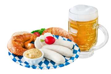 Oktoberfest in Bayern mit Bier und Weisswurst  Hintergrund transparent PNG cut out