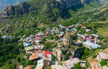 Öşvank Church is in Çamlıyamaç Village of Uzundere District. It is famous for its colorful...