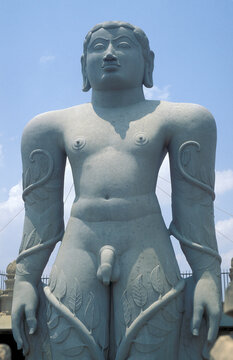 INDIA KARNATAKA GOMATESHWARA BUDDHA