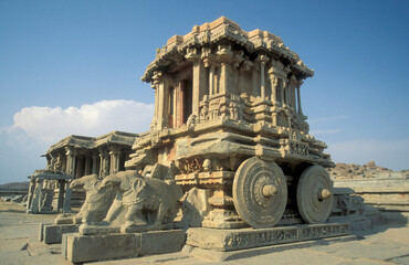 Fototapeta premium INDIA KARNATAKA HAMPI STONE CHARIOT TEMPLE